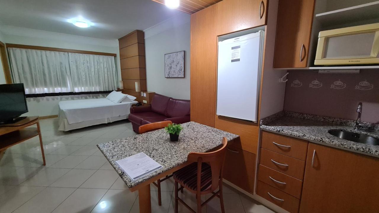 Costa Sul Stay - Quartos, Studios E Apartamentos Por Temporada No Centro De Bc Balneario Camboriu Bagian luar foto